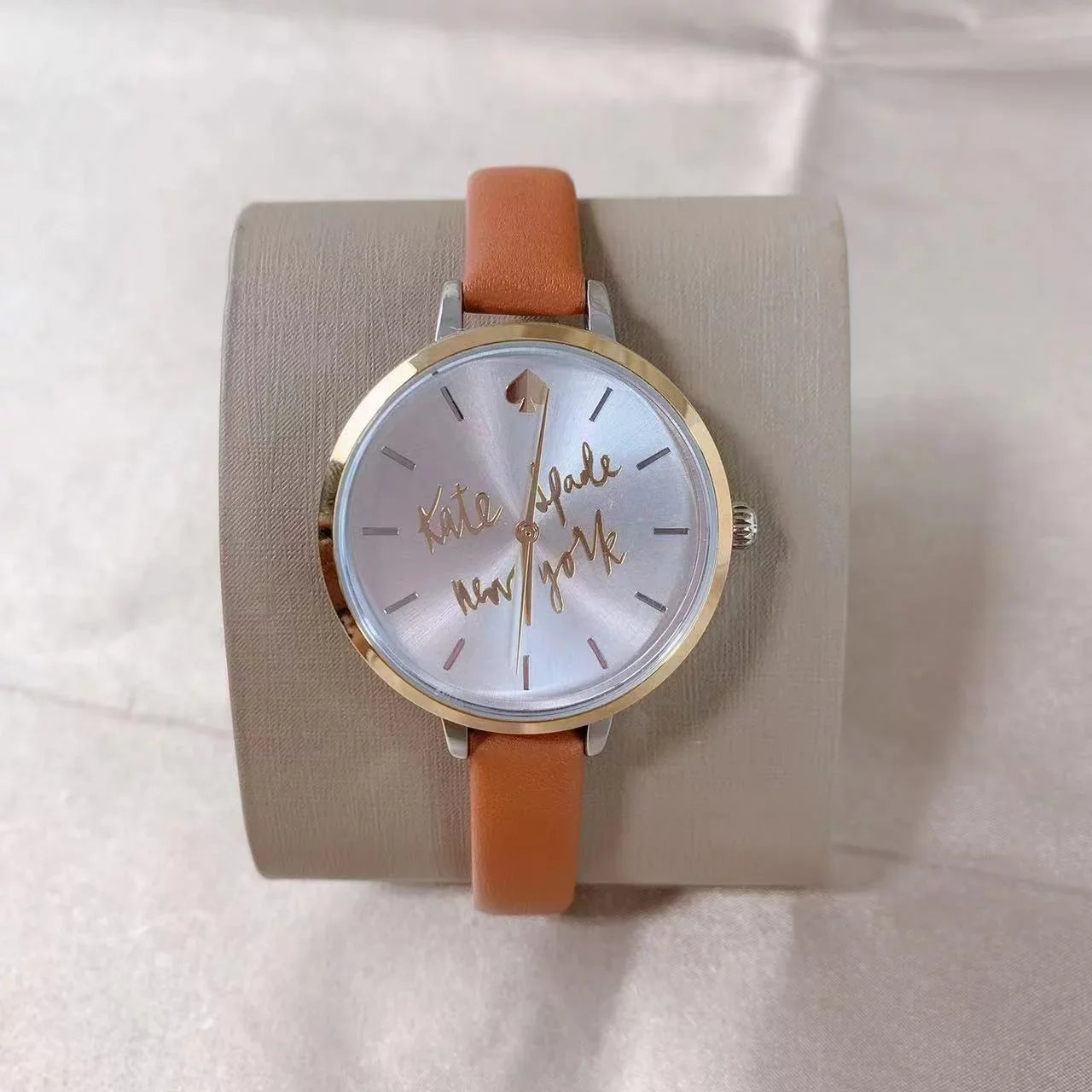 kate spade KSizeW9047 new york metro three-hand brown leather watch