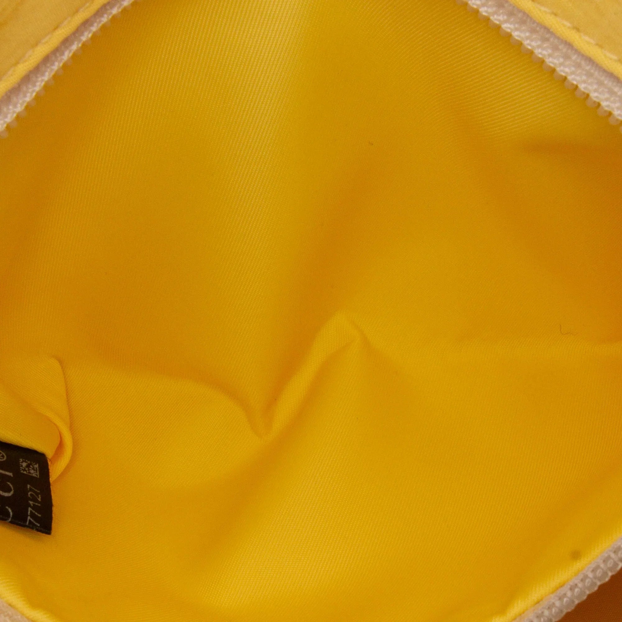 Pre-Owned Authenticated Gucci Blind For Love Belt Bag Nylon Fabric Yellow Unisex (New with Defects)