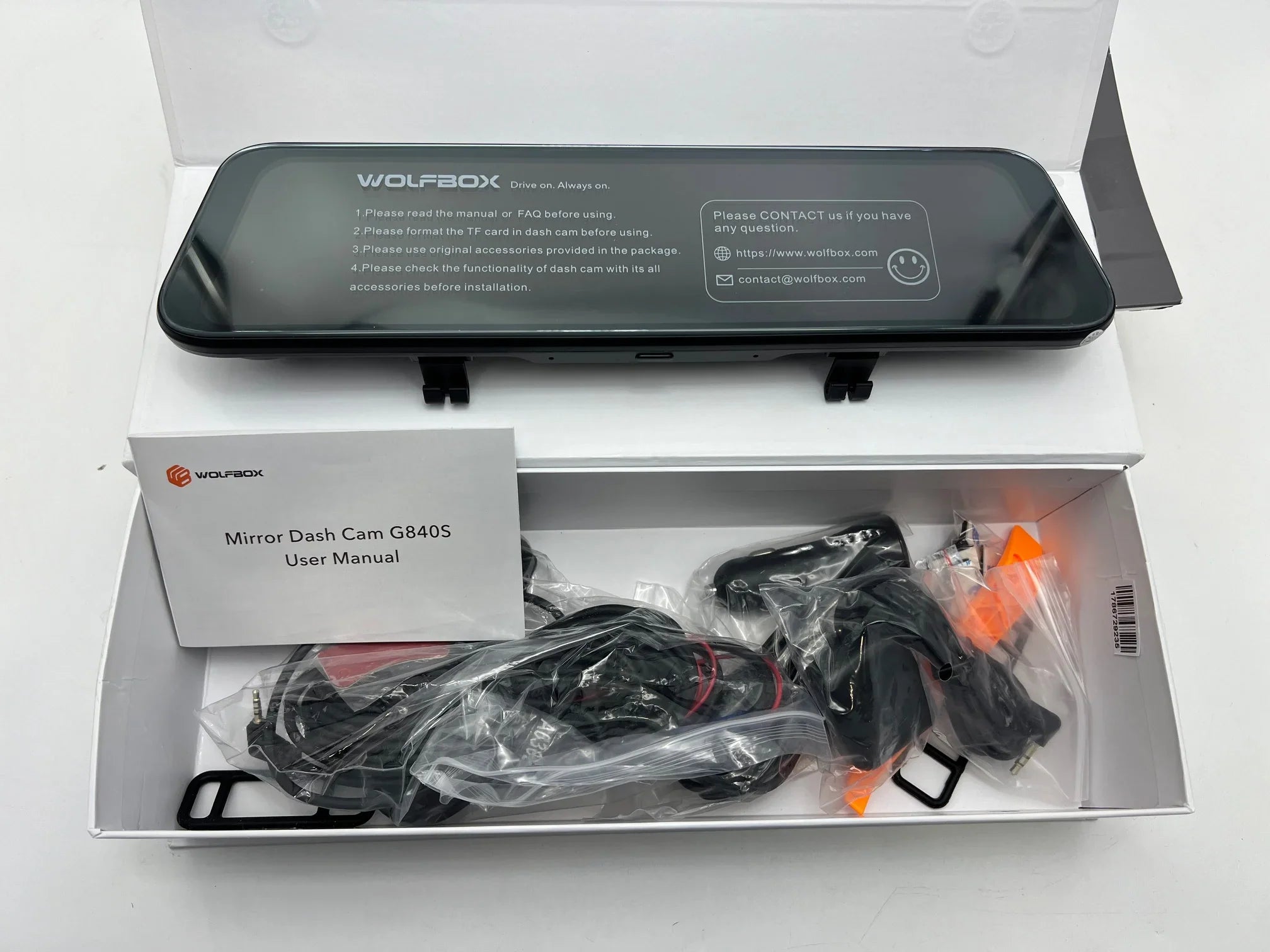 Open Box WOLFBOX G840Size 12" 4K Mirror Dash Cam Backup Camera 2160P Full HD - BLACK