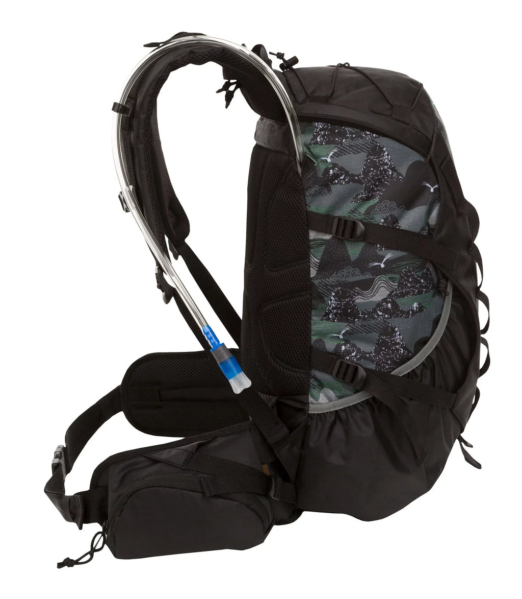 Outdoor Products Big Sizeur 28.5 L Hydration Backpack with Bladder, Internal Frame, Unisex, Black