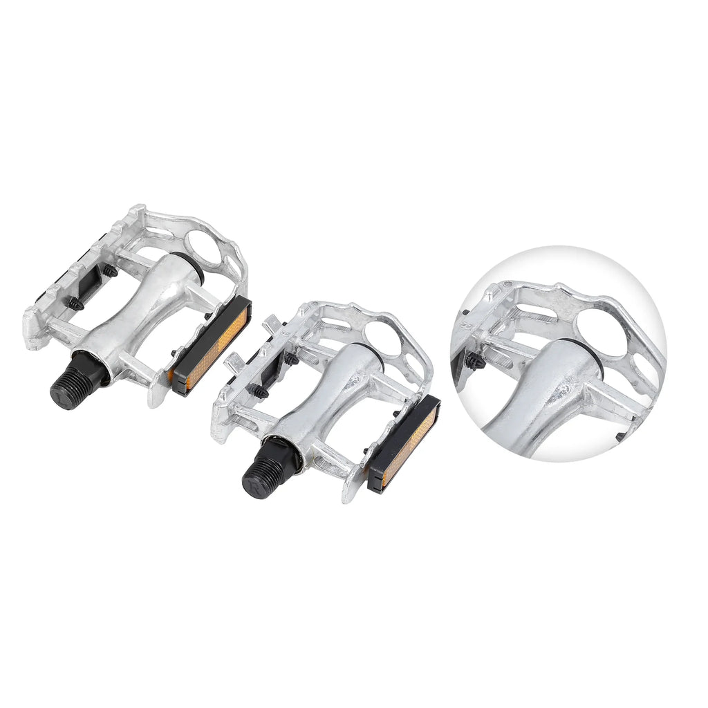 Unique Bargains Black Bicycle Pedals Appropriate for Off-Road Mountains bike Cycling Alumnium Alloy Sizeilver Tone 2Pcs