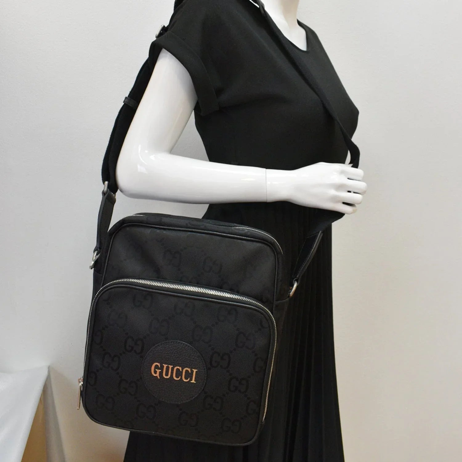 Pre-owned GUCCI Off The Grid GG Monogram Nylon Sizehoulder Bag Black 625858