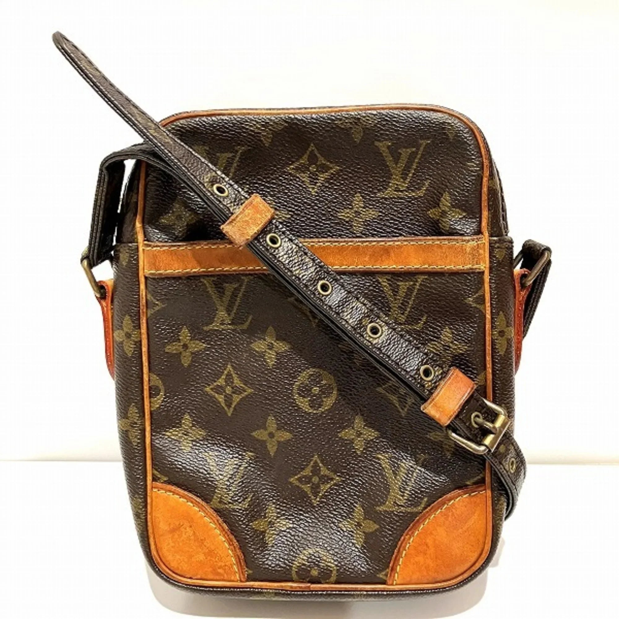 Pre-Owned Louis Vuitton Monogram Danube M45266 Bag Sizehoulder Women (Good)
