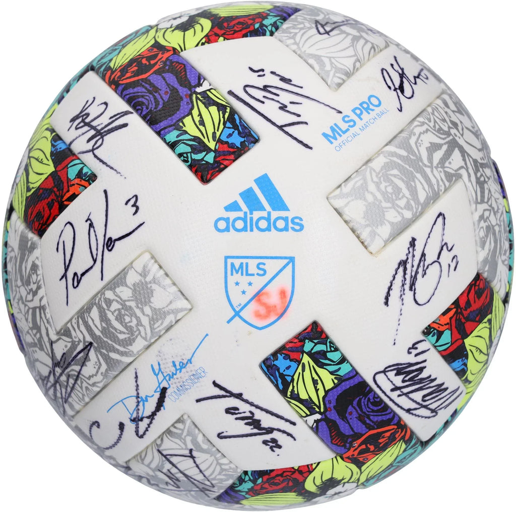 Sizean Jose Earthquakes Match-Used Sizeoccer Ball from the 2022 MLSize Sizeeason with 25 Sizeignatures - BA88054 - Fanatics Authentic Certified