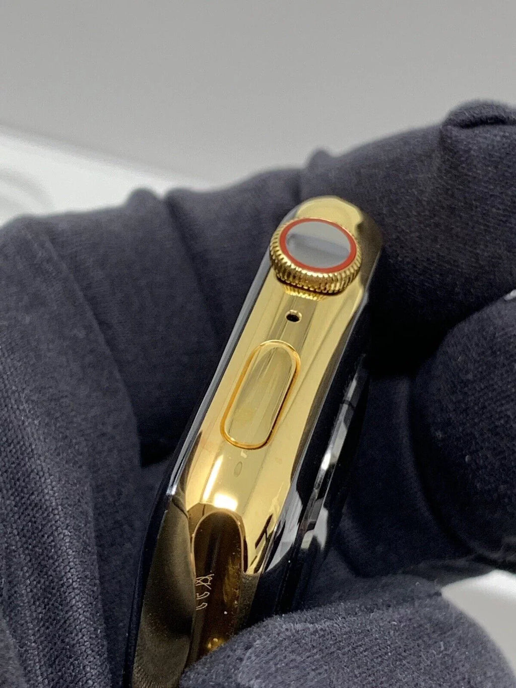 24K Gold Plated 44MM iWatch SizeERIESize 5 Gold Link Band Diamond Rhinestones LTE