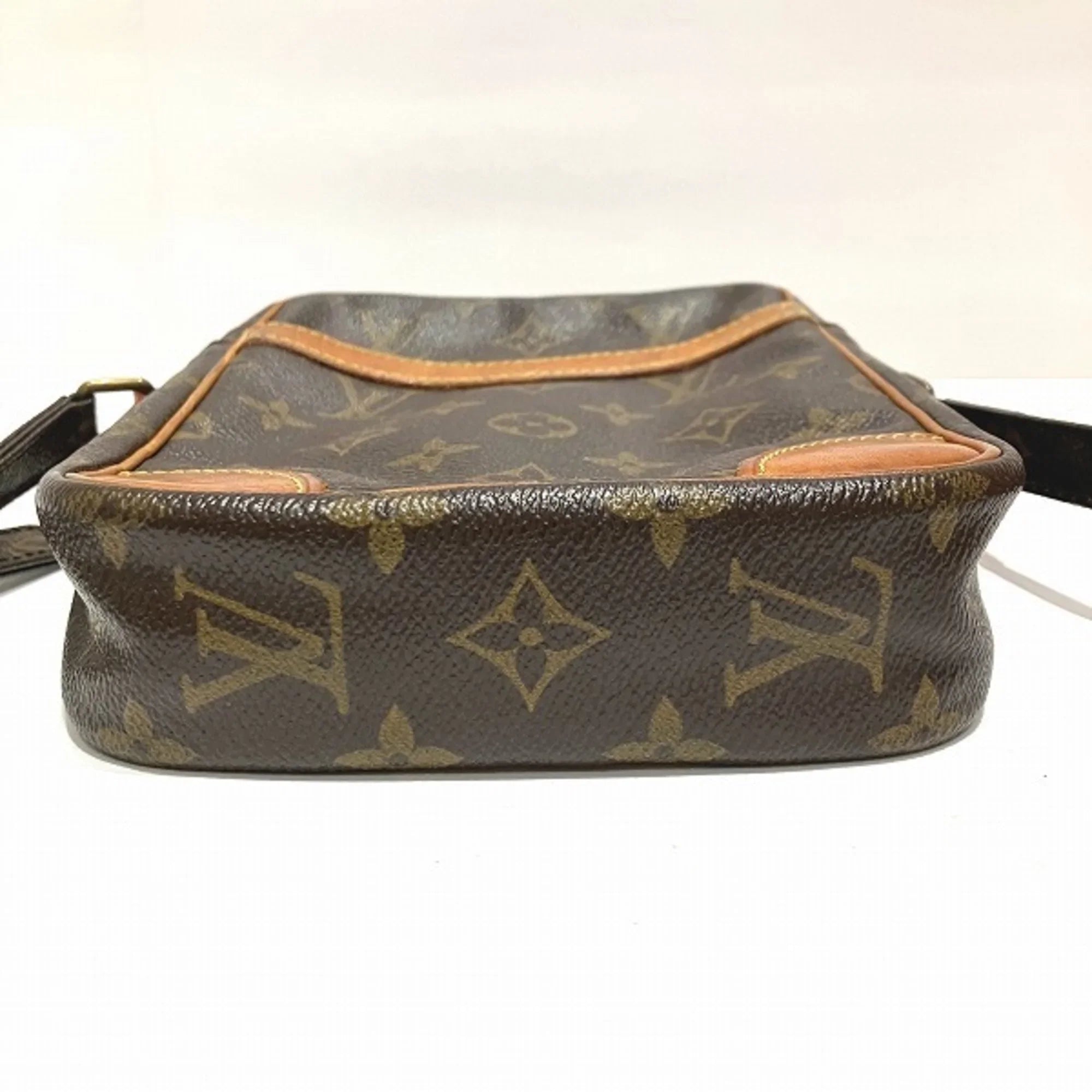 Pre-Owned Louis Vuitton Monogram Danube M45266 Bag Sizehoulder Women (Good)