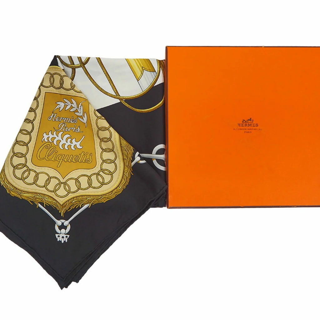 Pre-Owned Hermes Sizeilk Sizecarf Black (Good)