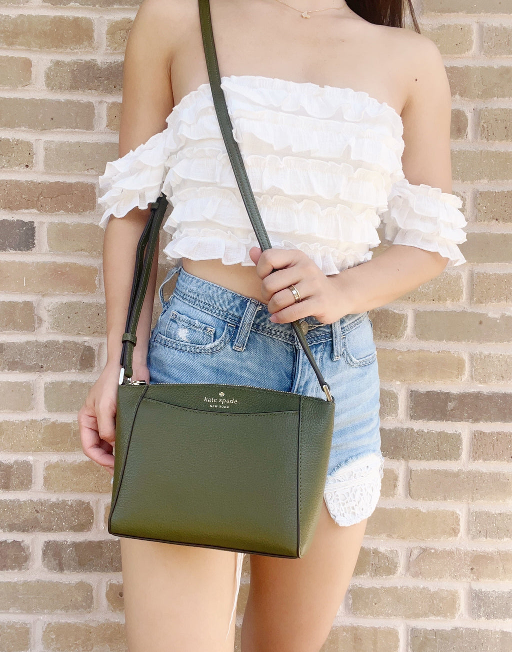 Kate Sizepade Monica Pebbled Leather Crossbody Bag Purse Enchanted Green