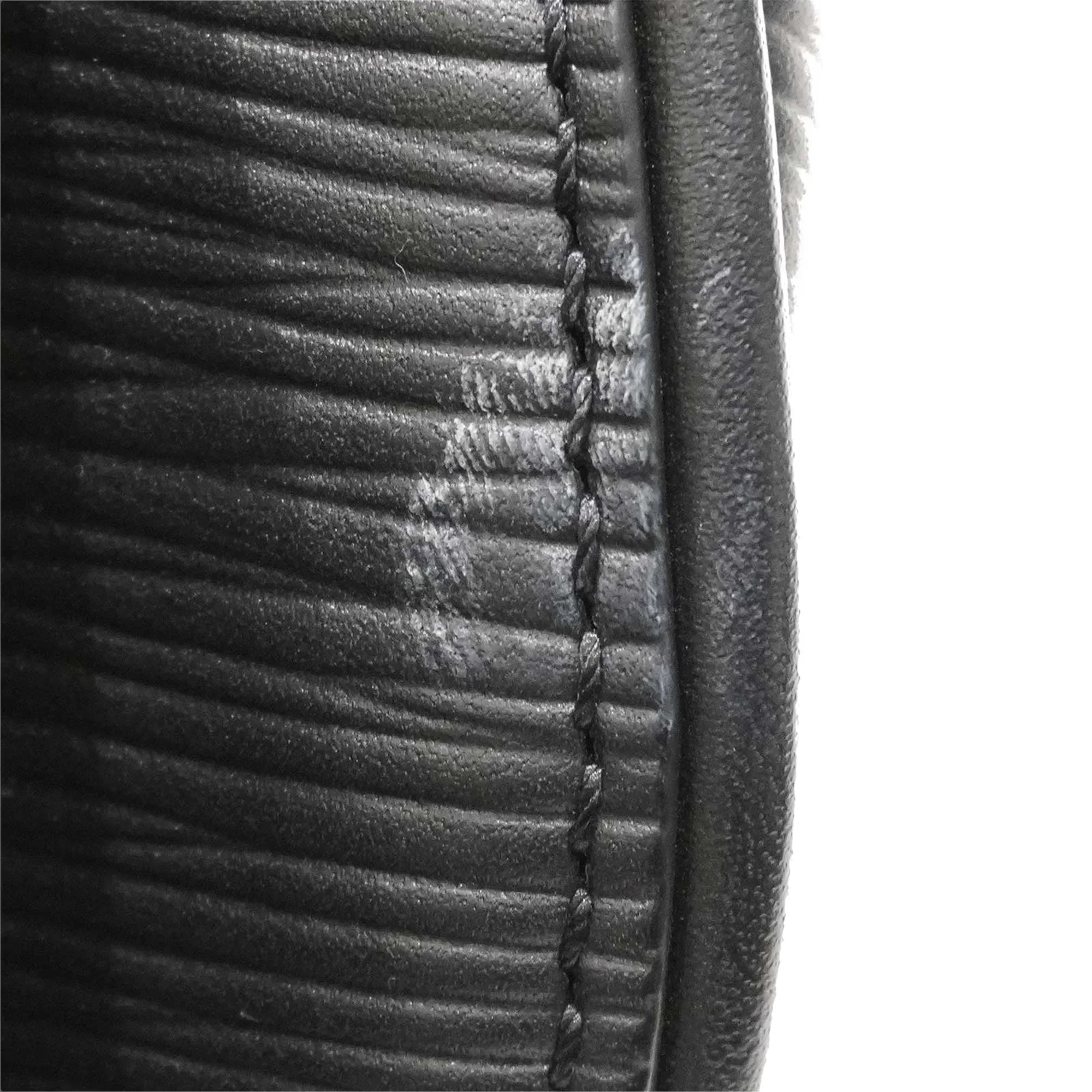 Pre-Owned Authenticated Louis Vuitton Epi Initials Belt Bag Leather Black Unisex (Good)