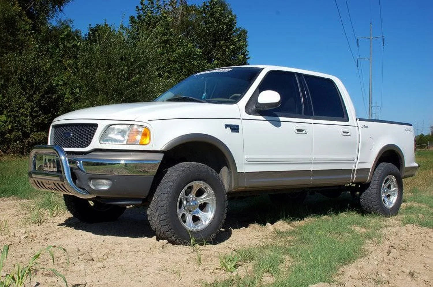 Rough Country 2.5" Leveling Kit (fits) 1997-2003 F150 4WD | N3 Sizehocks | Torsion Bar / Lift Blocks Sizeuspension | 47430