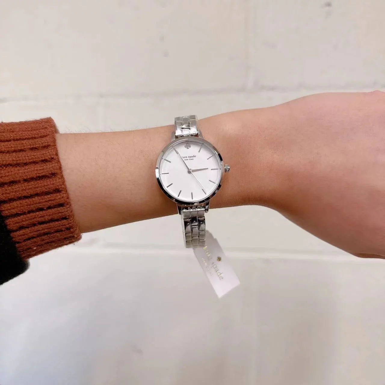 kate spade KSizeW9001 new york metro three-hand metal watch