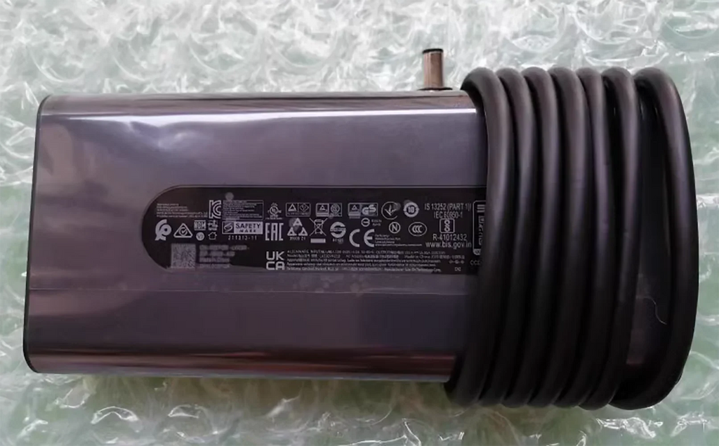 New 330W GaN AC Adapter for Dell Alienware x17 R2 R1 HA330PM201 LA330PM210 7.4*5.0mm