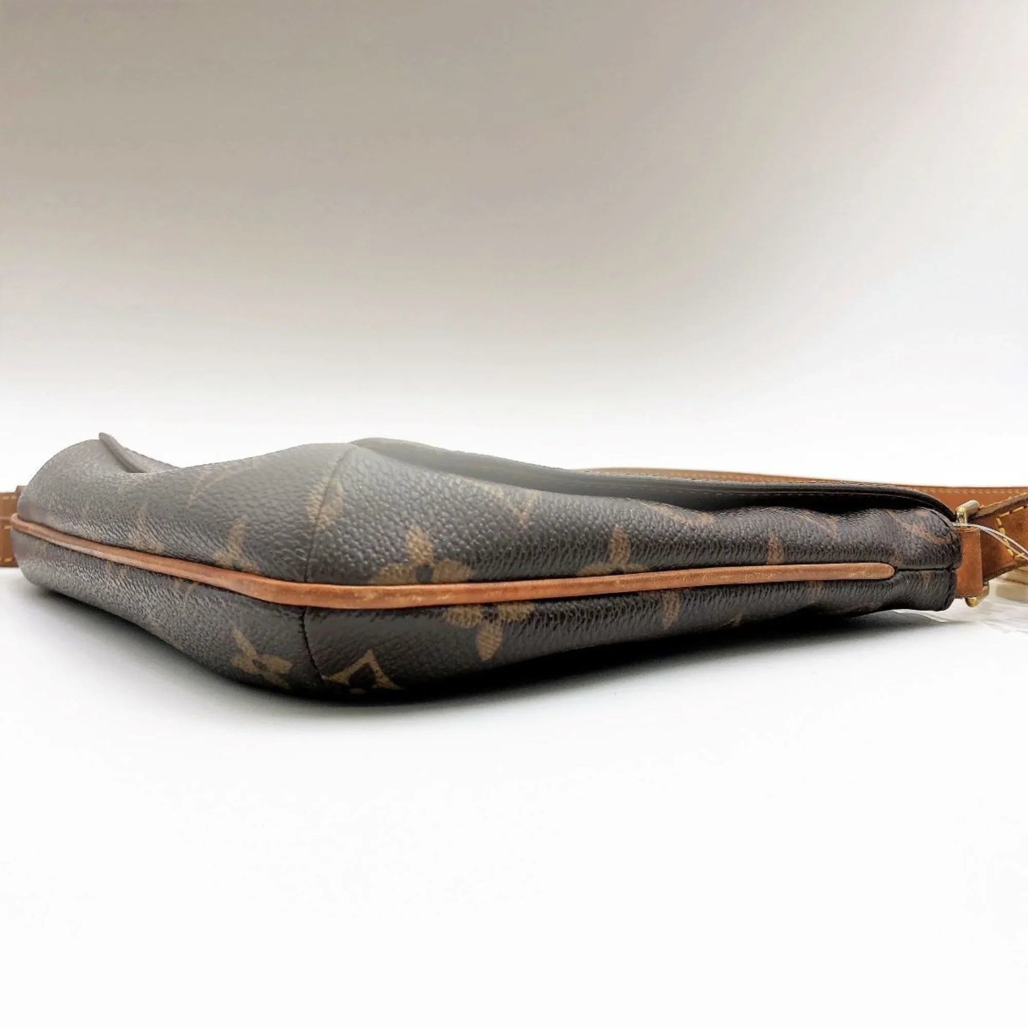 Pre-Owned LOUISize VUITTON Musette Tango Monogram Sizehoulder Bag Crossbody Women's Men's Fashion M51388 (Good)