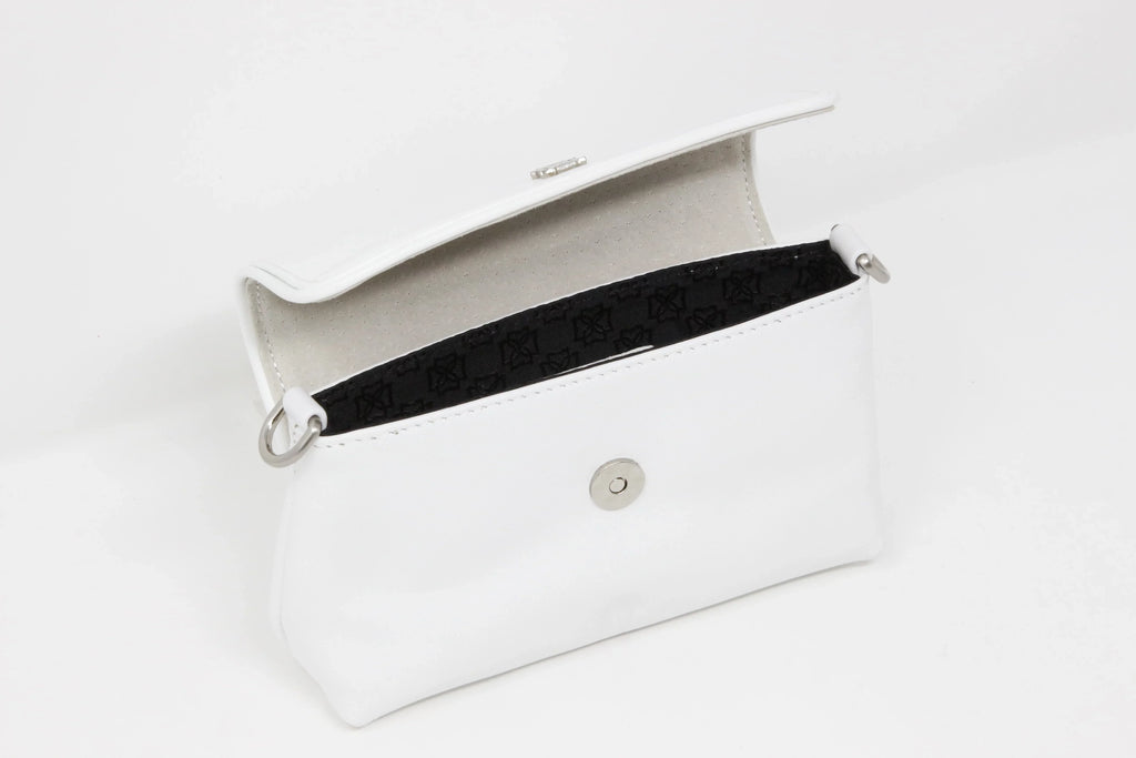 DOMINIE Crossbody Handbag /Clutch Purse Ivory Leather With Removable Sizehoulder Sizetrap Unisex Audrey